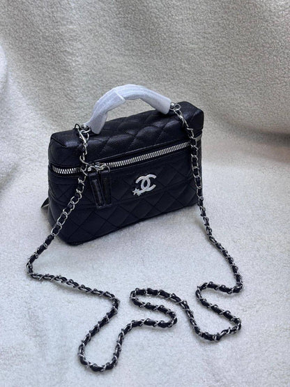 Chanel

With box🎁🎁🎁

90 dhs💓

Zain95
❤️❤️❤️