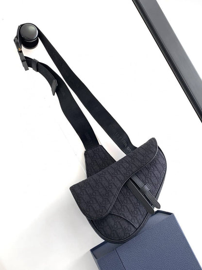 DIOR
SADDLE Bag
Master Quality
600 dhs🇦🇪🇦🇪🇦🇪

Available

Zain179
♥️♥️♥️