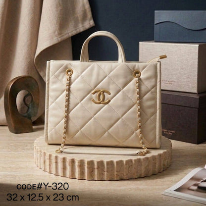 https://t.me/ZCbags/503180?singleCHANEL ᴏɴ ᴛʜᴇ ɢᴏ
ᴛᴏᴘ sʜᴏᴜʟᴅᴇʀ ʜᴀɴᴅʙᴀɢ
ᴍᴀᴛᴇʟᴀssᴇ ǫᴜɪʟᴛᴇᴅ ʟᴇᴀᴛʜᴇʀ
ɢᴏʟᴅ ᴄʜᴀɪɴ ʜᴀʀᴅᴡᴀʀᴇ
sɪᴢᴇ: 32 cm

70 dhs✅

Zain31
♥️♥️♥️