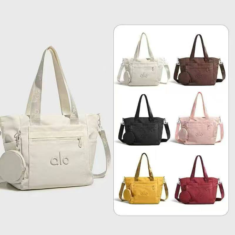 ALO
 good quality
90 dhs🇦🇪🇦🇪

Zain39
♥️♥️♥️