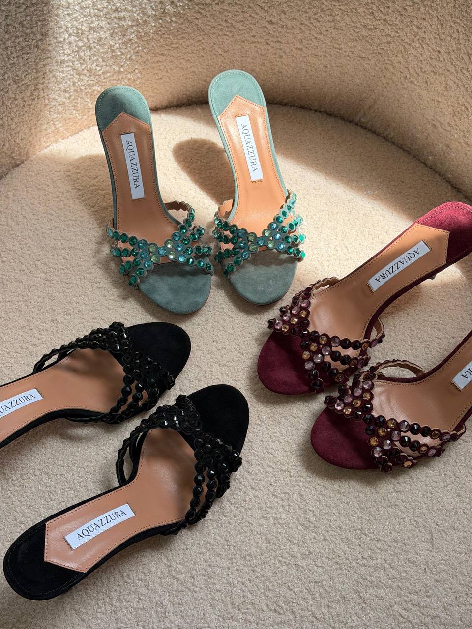 Aquazzura
𝑨𝑨𝑨 𝑸𝑼𝑨𝑳𝑰𝑻𝒀
𝑺𝑰𝒁𝑬 {35 𝒕𝒐 42}
450 dhs✅

Zain81
♥️♥️♥️
