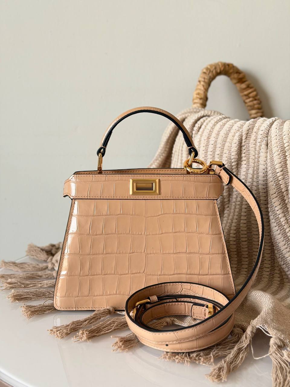 Fendi picabo 
Size :21 cm 
Super master quality 
For Price 👇 WhatsApp✅
0568585901 
0507557372
0552275751 Owner Zain 👌

Zain315
♥️♥️♥️