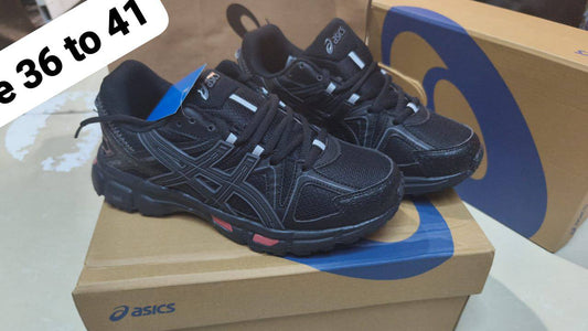 ASICS

Size 36 to 41 

120 dhs🪙🌨️

Zain103
♥️♥️♥️