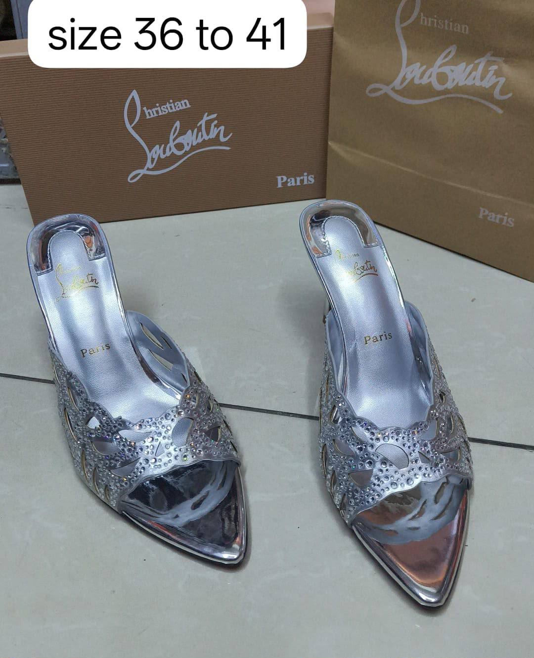 Christian

size 36 to 41

120 dhs✅

Zain146
♥️♥️♥️