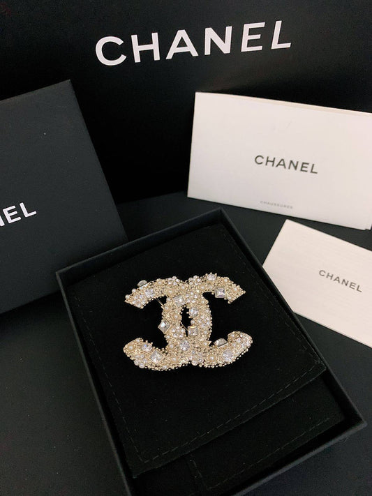 Chanel

60 dhs❣️
         _With_
          *Box* 📦✅
🎁🎁🎁

Zain89
♥️♥️♥️