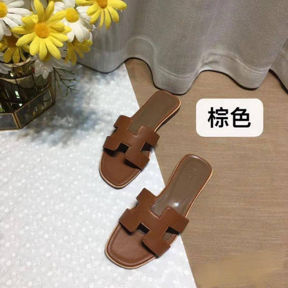 NEW CAME 
HERMES 
GOOD QUALITY 
85 dhs🪙💕
Size 36 TO 41

Zain40
♥️♥️♥️