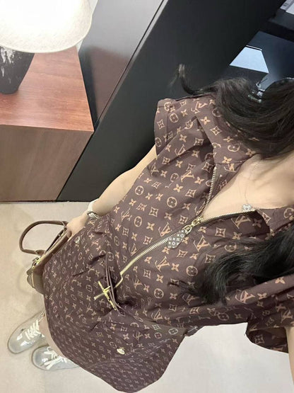 *New collections🥰💕 
210 dhs🇦🇪🇦🇪
*good  quality  
*Sizes:S M L * 
*AVAILABLE NOW*

Zain231
♥️♥️♥️