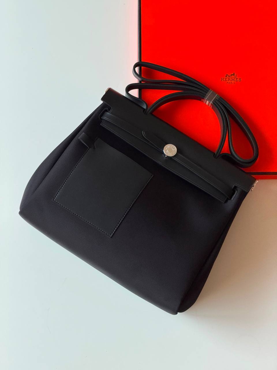 Hermes Herbag 31cm💕Master quality 😍with box❤️
630 dhs🇦🇪🇦🇪

Zain52
♥️♥️♥️