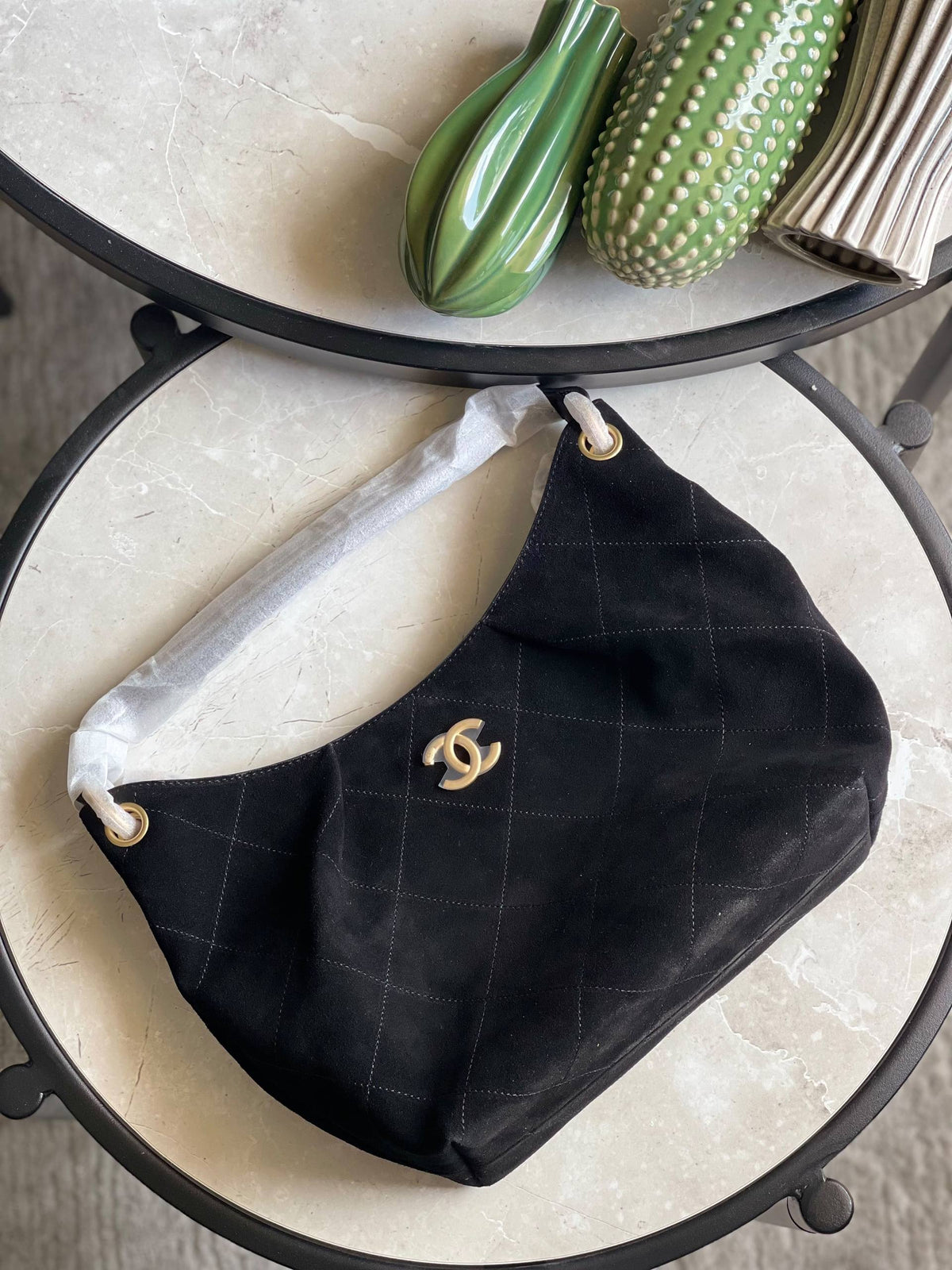 Chanel  
Available original box 
With full packing 
Super high quality 

For Price 👇 WhatsApp✅
0568585901 
0507557372
0552275751 Owner Zain 👌

Zain283
♥️♥️♥️