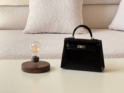 Hermes
kelly 25 cm💥Master quality ✅with box📦
420 dhs✅

Zain51
♥️♥️♥️