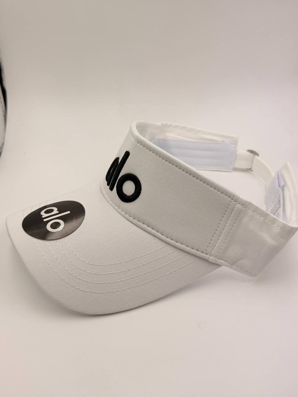 Alo Cap
60 dhs💓

Zain85
♥️♥️♥️
