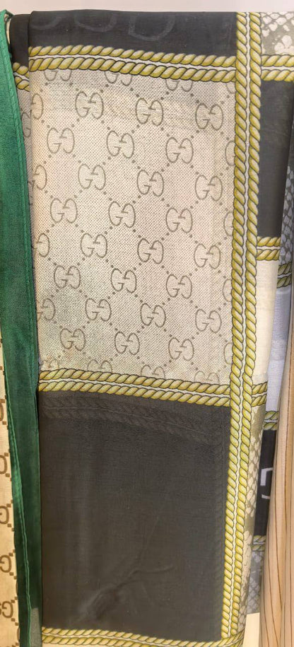 Ladies scarfs 
40 dhs🇦🇪🇦🇪

Zain161
♥️♥️♥️