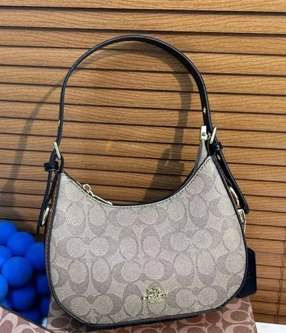 Coach 

Without box 

75 dhs🇦🇪🇦🇪🇦🇪

Zain232
♥️♥️♥️