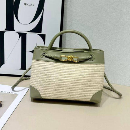 Bottega
25 * 18 * 10 cm
115 dhs👑

Zain17
Zain279
♥️♥️♥️