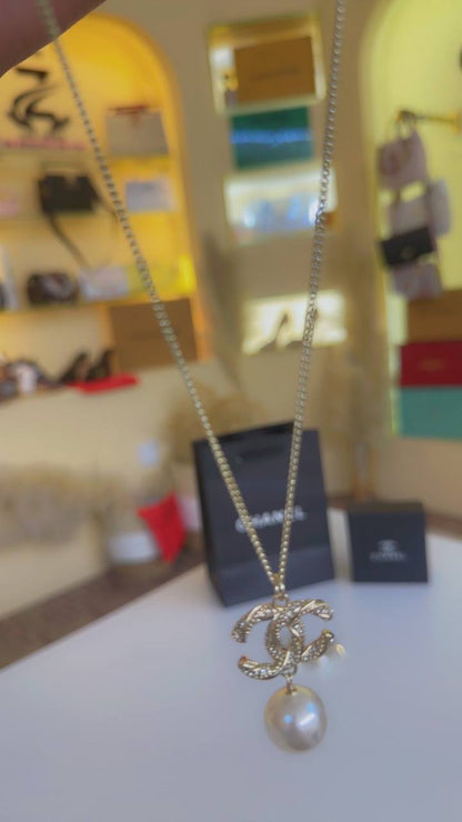 Chanel set

105 dhs

Zain89
♥️♥️♥️

Zc
