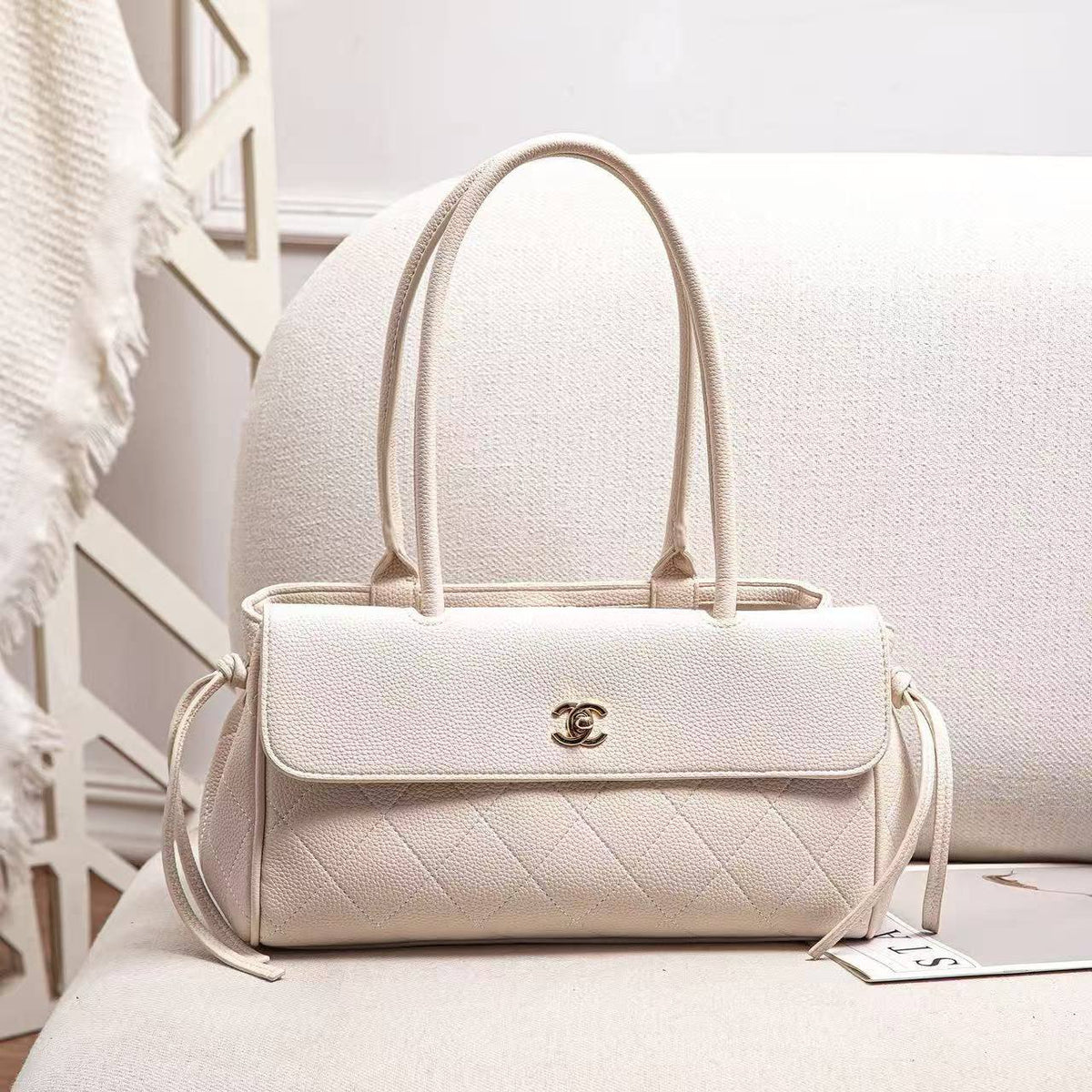 Chanel

115 dhs🇦🇪🇦🇪

Size32cm
Good quality

Zain219
♥️♥️♥️