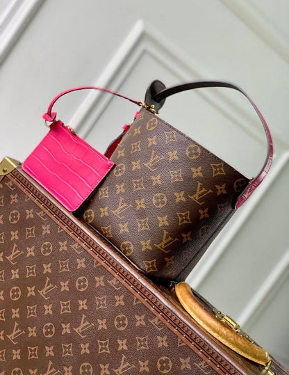 Louis vuitton💕💕✨
Super master quality 🔥🔥
Available ✨💕💕
With full packing 📦🎀
For Price 👇 WTSP Text Zain 0568585901
0507557372
0544061607

Zain252
♥️♥️♥️