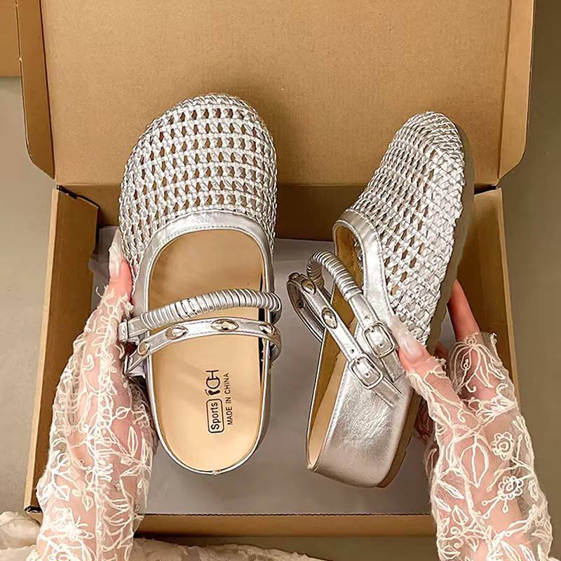NEW CAME 
FASHION
GOOD QUALITY
80 dhs✅ No Box
SIZE: 36-40

Zain40
♥️♥️♥️