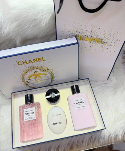 Gift Boxes 
New Stock
For Price 👇 WhatsApp✅
0568585901 
0507557372
0552275751 Owner Zain 👌

Zain211
Zain285
♥️♥️♥️