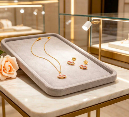BVLGARI 
Necklace 
Earring 
Master quality 
With normal boxes 
115 dhs🇦🇪🇦🇪

With master box 🗃️ 
170 dhs🇦🇪🇦🇪

Zain216
♥️♥️♥️