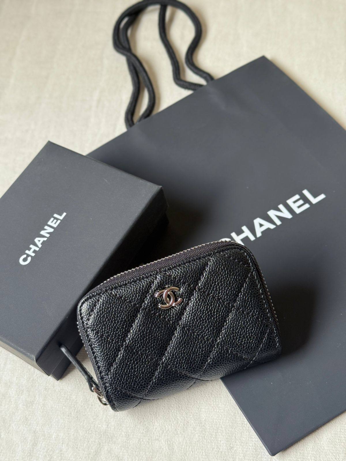 Chanel
💝*Super Master*💝
280 dhs❣️

Zain275
♥️♥️♥️