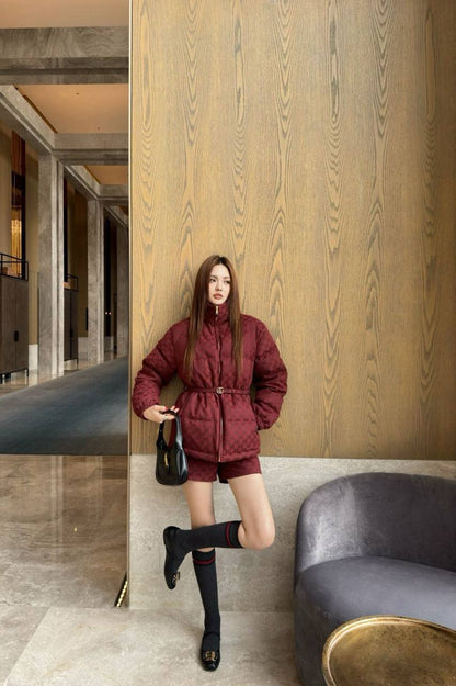 *New collections    
330 dhs🪙🌺
*good  quality  ♥️♥️
*Sizes:S M L xl* 
*AVAILABLE NOW*

Zain231
♥️♥️♥️