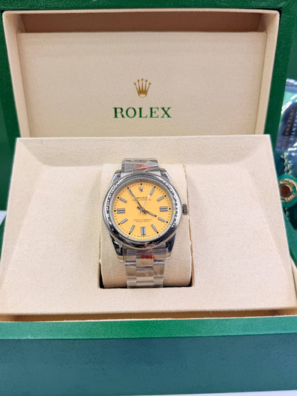 Rolex

Automatic 
41mm 
205 dhs🇦🇪🇦🇪

with  box 
240 dhs🇦🇪🇦🇪

Zain85
♥️♥️♥️