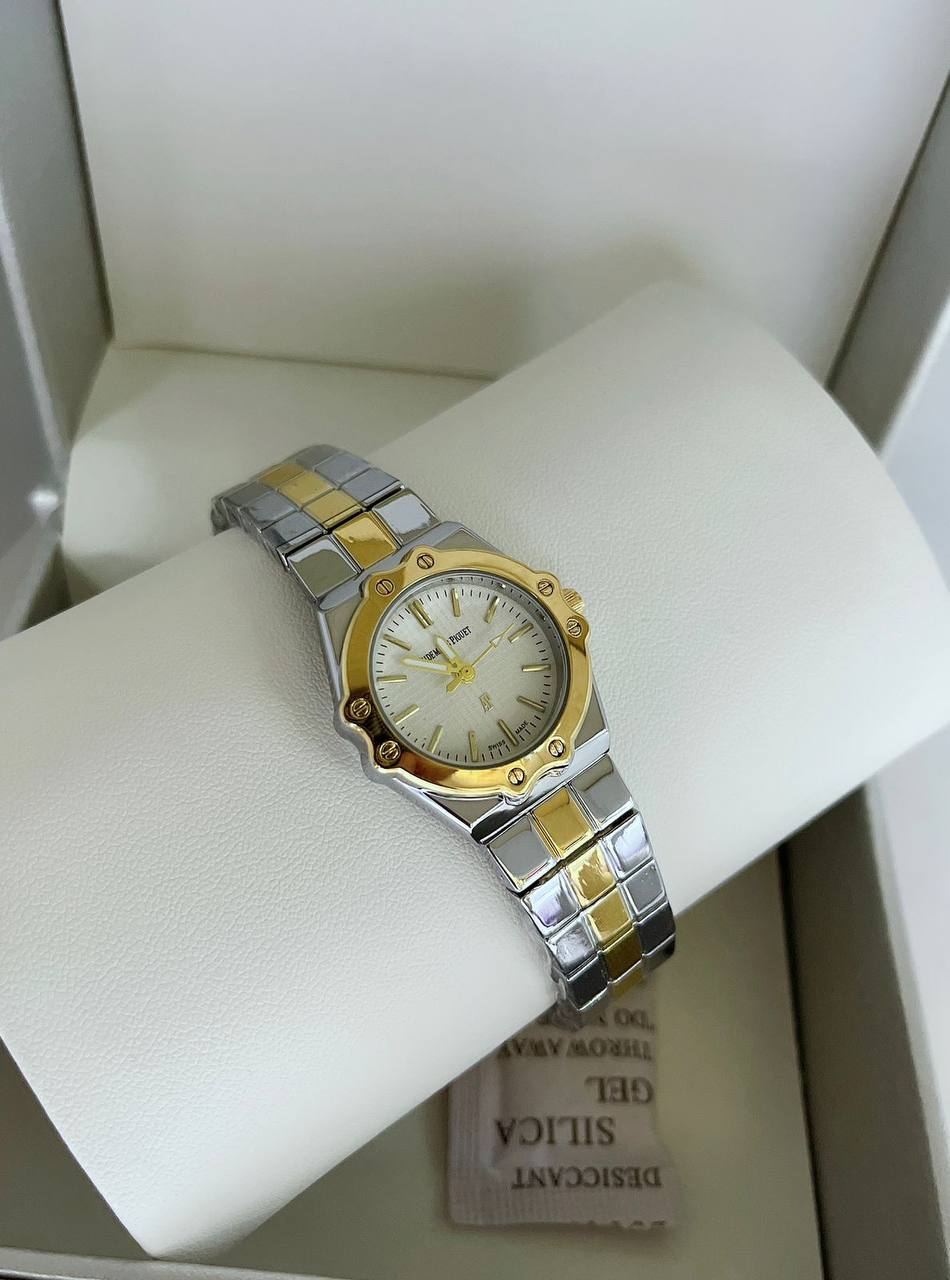 New Stock watches
60 dhs🪙

Zain45
♥️♥️♥️