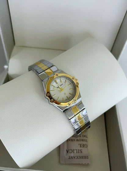 New Stock watches
60 dhs🪙

Zain45
♥️♥️♥️