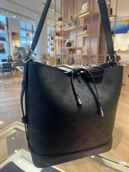 LV Master
For Price 👇 WTSP Text Zain 0568585901

Zain10
♥️♥️♥️