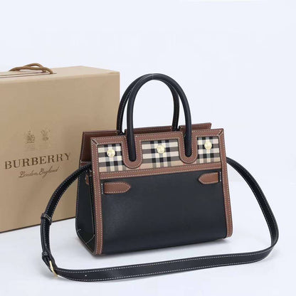 Burberry -  Master🌺
For Price 👇 WhatsApp✅
0568585901 
0507557372
0552275751 Owner Zain 👌

Zain111
♥️♥️♥️