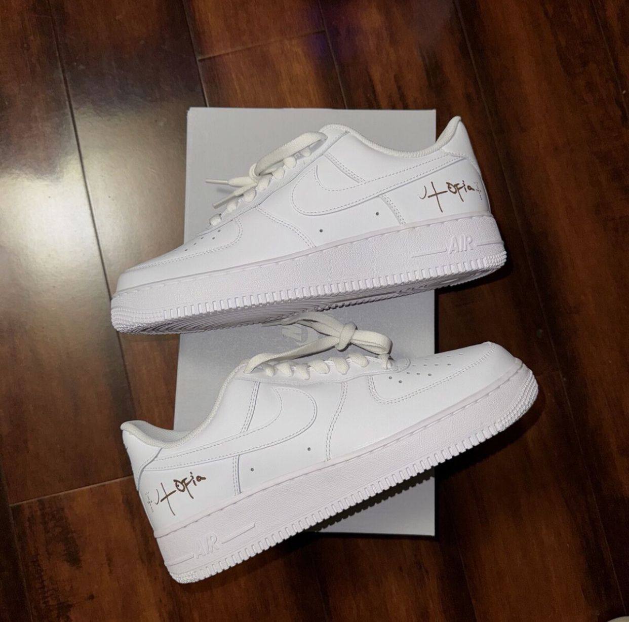 Air Force 1 Low '07 "White" (Travis Scott Cactus Jack Utopia Edition)
36-45 AVAILABLE🤩
170 dhs❣️

Zain242
♥️♥️♥️
