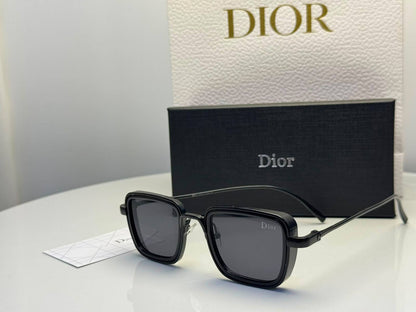 Sunglasses 

good quality
65 dhs🇦🇪🇦🇪

Zain182
♥️♥️♥️