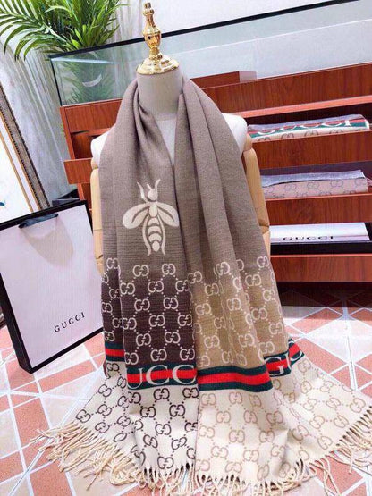 Coming new stock
Winter scarf 
45 dhs🪙🌨️

Zain93
♥️♥️♥️
