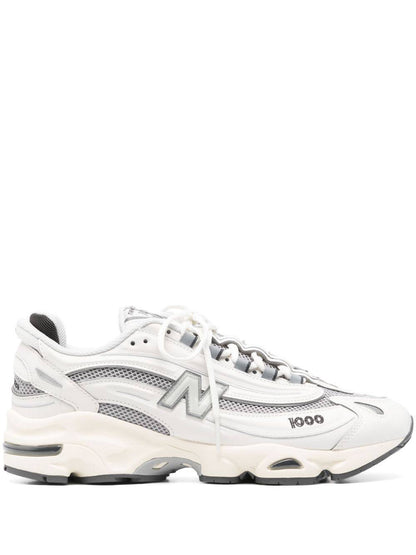 New Balance 1000 'Sea Salt' colorway. 
NEW ARRIVALS 😇
36-45 AVAILABLE 🤩
210 dhs❣️

Zain242
♥️♥️♥️