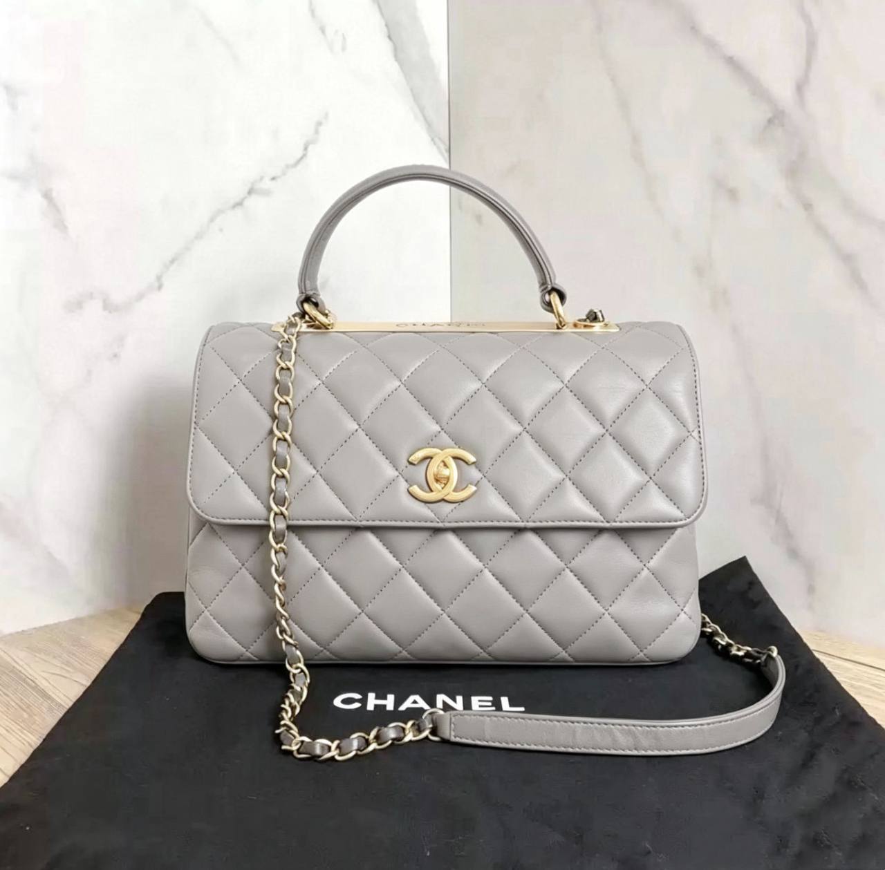 CHANEL
 GOOD QUALITY
110 dhs✅

Zain295
♥️♥️♥️