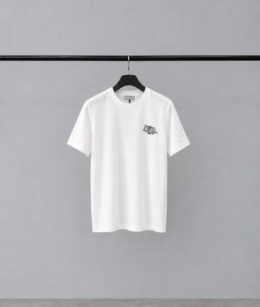 DIOR❣️
SUPER MASTER QUALITY ✨
SIZE :S M L XL XXL

280 dhs🇦🇪🇦🇪🇦🇪

Zain327
♥️♥️♥️