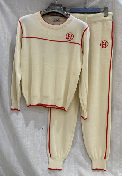 HERMES
Women’s Set
Master Quality 
SML
380 dhs❣️

Zain276
♥️♥️♥️