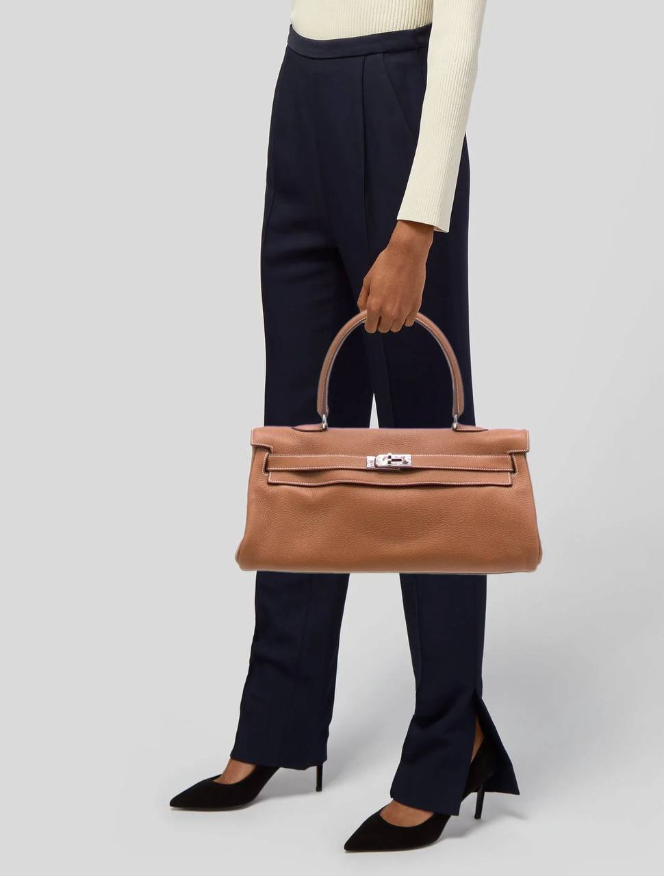 Hermes
clemence shoulder 34cm💥Master quality ✅

with box📦
🎁🎁🎁

610 dhs❣️

Zain52
♥️♥️♥️