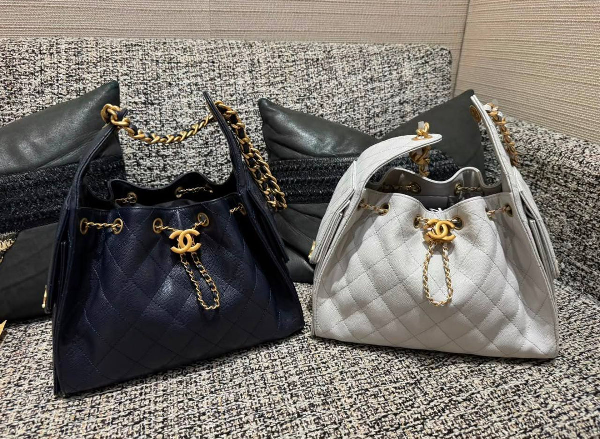 Chanel

95 dhs🇦🇪🇦🇪🇦🇪

size：22cm


Zain35
♥️♥️♥️
