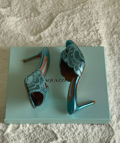 AQUAZZURA
SuperMaster Quality 💯
450 dhs🇦🇪
Size: 36-41💥

Zain198
♥️♥️♥️