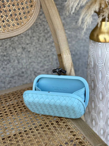 BOTTEGA VENETA

16cm
320 dhs🗽
Super Master Quality✨✨✨
With box🎁

Zain167
♥️♥️♥️