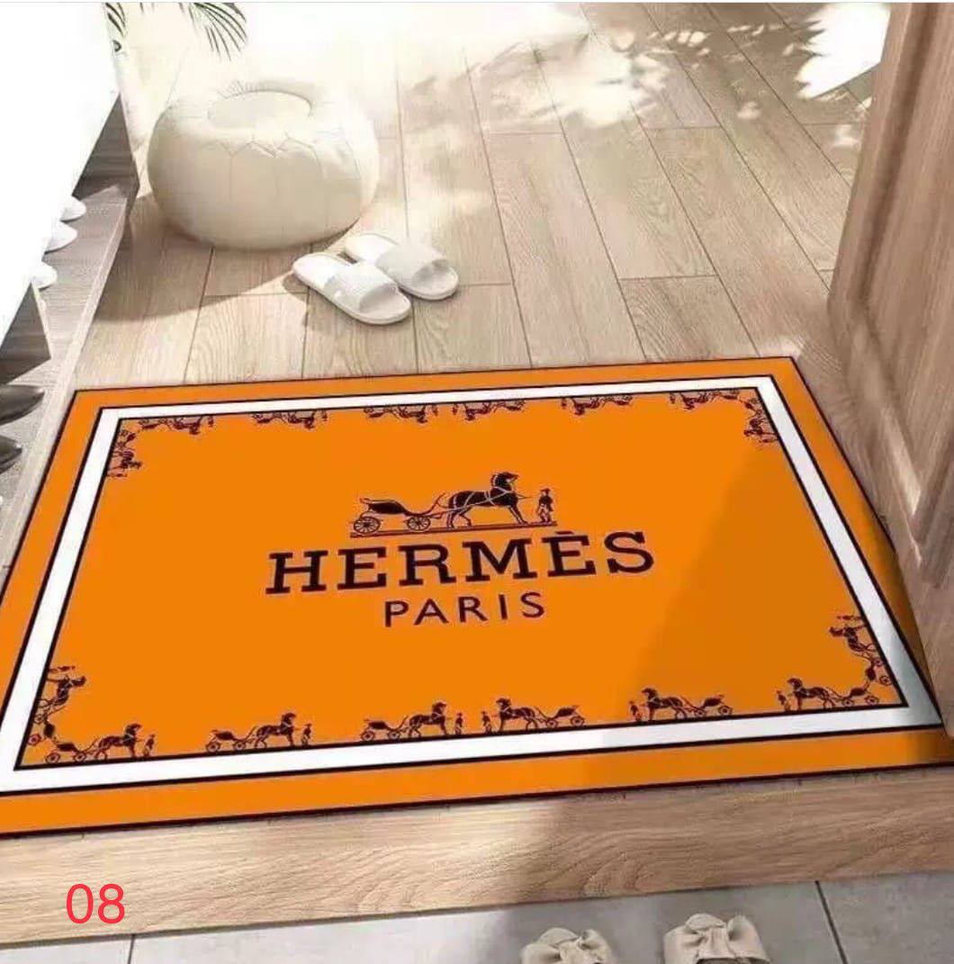 New collection 🔥🔥🔥🔥🔥
Velvet carpet 
Good quality 
Big size 
160*200
130 dhs✅

Zain99
♥️♥️♥️