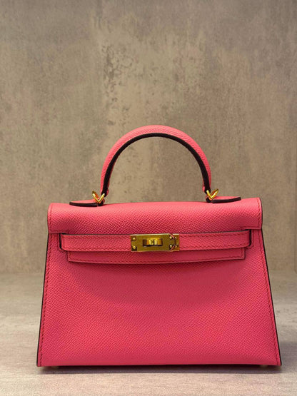 Hernes
𝐇𝐞𝐫𝐦𝐞𝐬 𝐌𝐢𝐧𝐢 𝐊𝐞𝐥𝐥𝐲 𝟏𝟗𝐜𝐦 
𝐇𝐚𝐧𝐝 𝐌𝐚𝐝𝐞 
1350 dhs✅🖤🌴

ETAG4
♥️♥️♥️