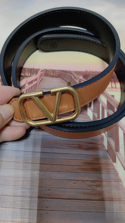 Belts

35 dhs💓

with box 
🎁🎁🎁

Zain232
♥️♥️♥️