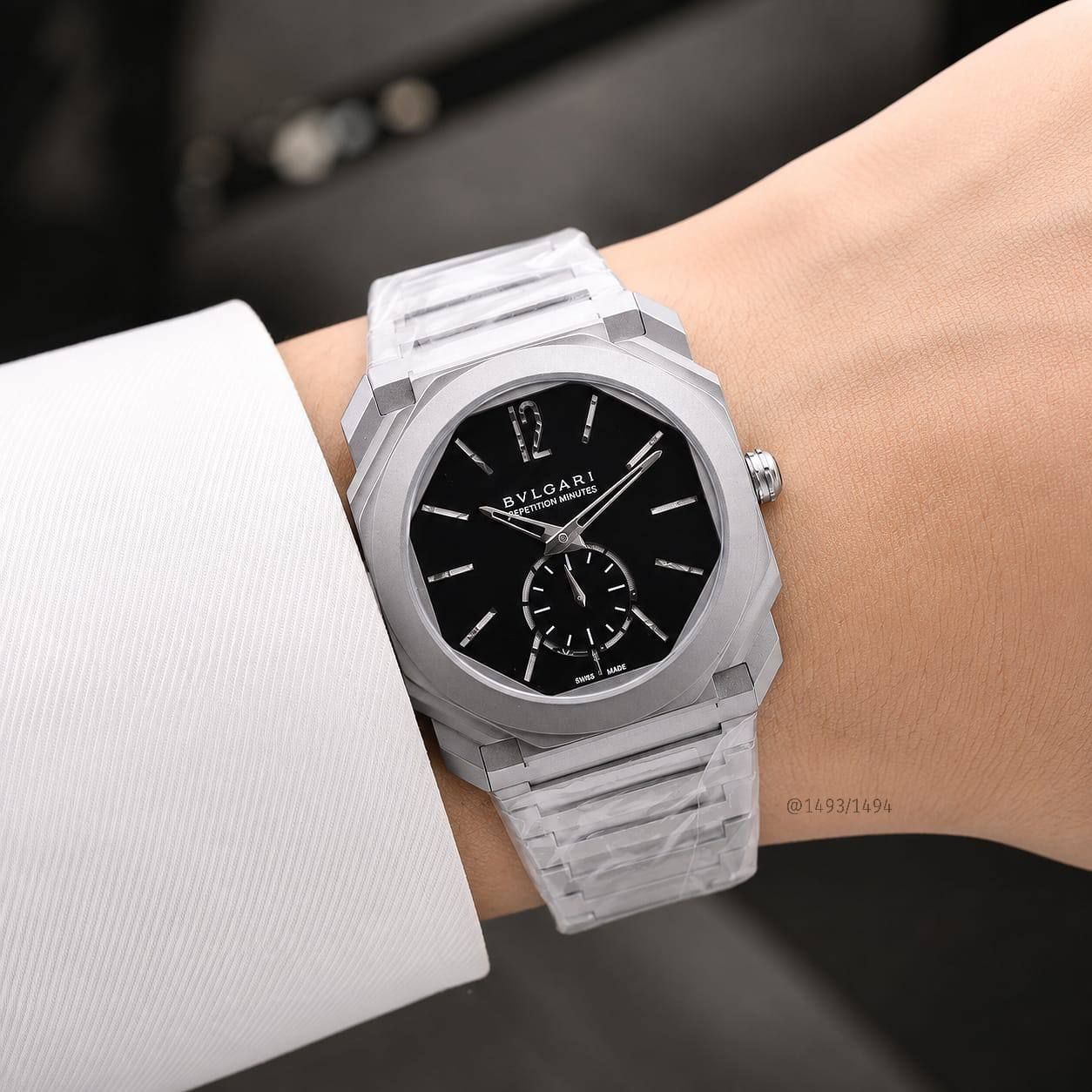 BVLGARI 

MEN BATTERY____ 

220 dhs🇦🇪🇦🇪🇦🇪

Zain304
♥️♥️♥️