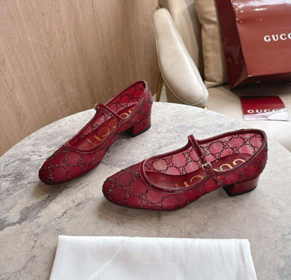 GUCCI 
MASTER Quality  
SIZE 36-41 
230 dhs✅

Zain88
♥️♥️♥️