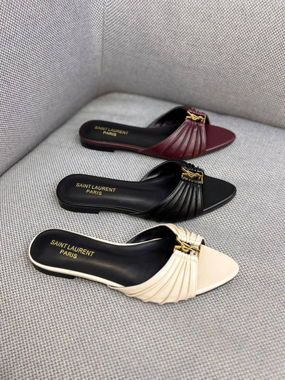 YSL
100 dhs✅
Size 36-42

Zain55
♥️♥️♥️