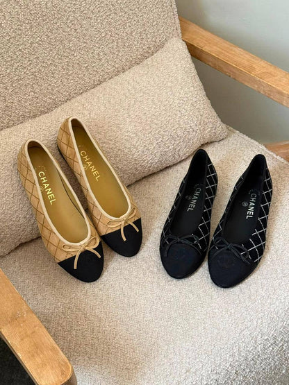 Chanel
✨ 𝐒𝐮𝐩𝐞𝐫 𝐌𝐚𝐬𝐭𝐞𝐫 𝐐𝐮𝐚𝐥𝐢𝐭𝐲
✨ 𝐀𝐯𝐚𝐢𝐥𝐚𝐛𝐥𝐞 𝐍𝐨𝐰
✨ 𝐒𝐢𝐳𝐞𝐬: 𝟑𝟔 — 𝟒𝟏
450 dhs🇦🇪🇦🇪

Zain298
♥️♥️♥️