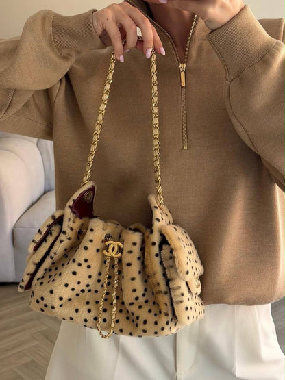 CHANEL 🔥🔥
Super Master Bags
For Price 👇 WhatsApp✅
0568585901 
0507557372
0552275751 Owner Zain 👌
Full Package 👍

Zain317
♥️♥️♥️